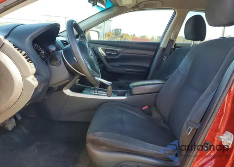 2015 Nissan Altima 2.5 S из США, поврежденный, VIN 1N4AL3AP7FC259493